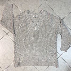 V Neck sweater